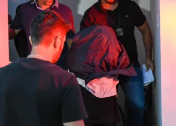 Adolescente que matou professora em escola de SP demonstrou frieza em depoimento, diz delegado