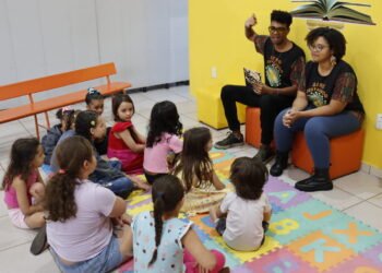 “Leiturinha” promove leitura para crianças na Biblioteca 
