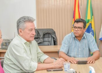 Selvíria: Prefeito Jaime recebe deputado Roberto Hashioka
