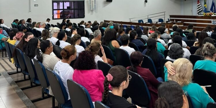 1° Encontro de Fortalecimento da Vigilância e Controle de Escorpião é realizado em Ilha Solteira